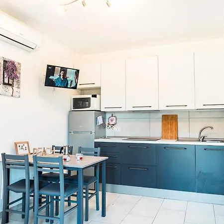 Apartament Michelangelo Lotto 3-4 *