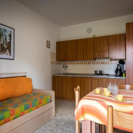 Apartament Michelangelo Lotto 3-4 *